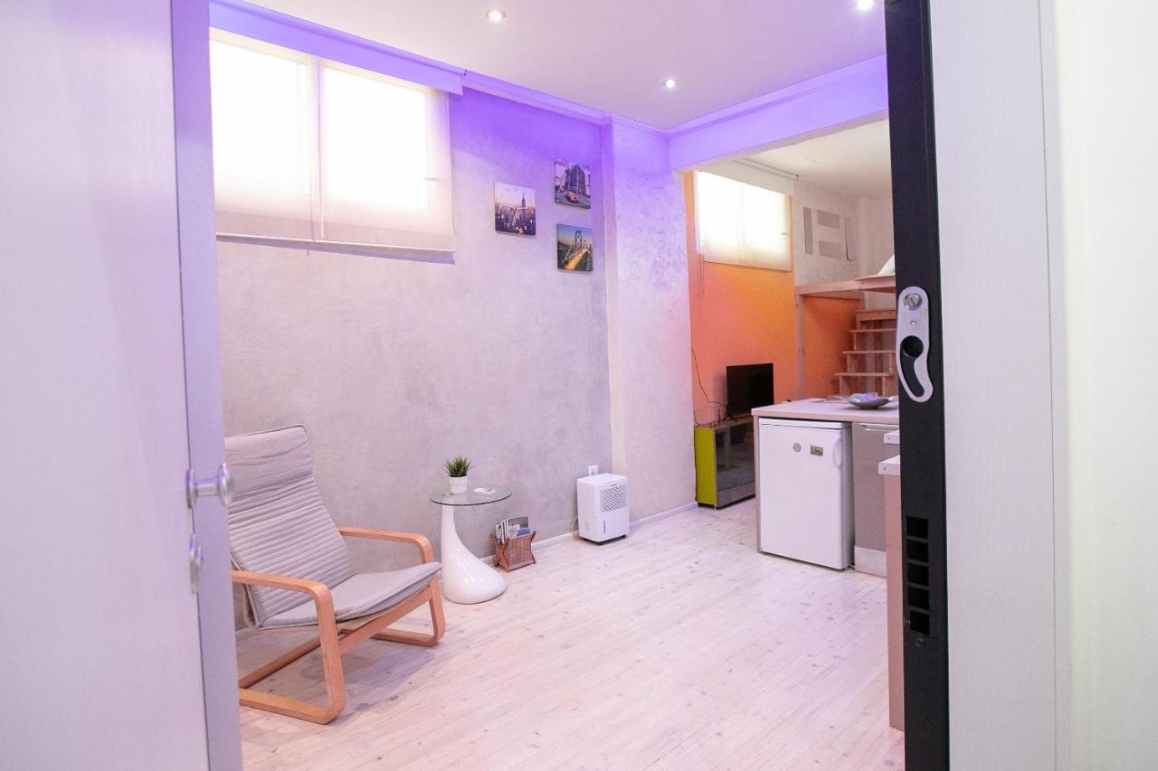 Orange And Blue Studio Downtown 5 Min From White Tower Tessalónica Exterior foto